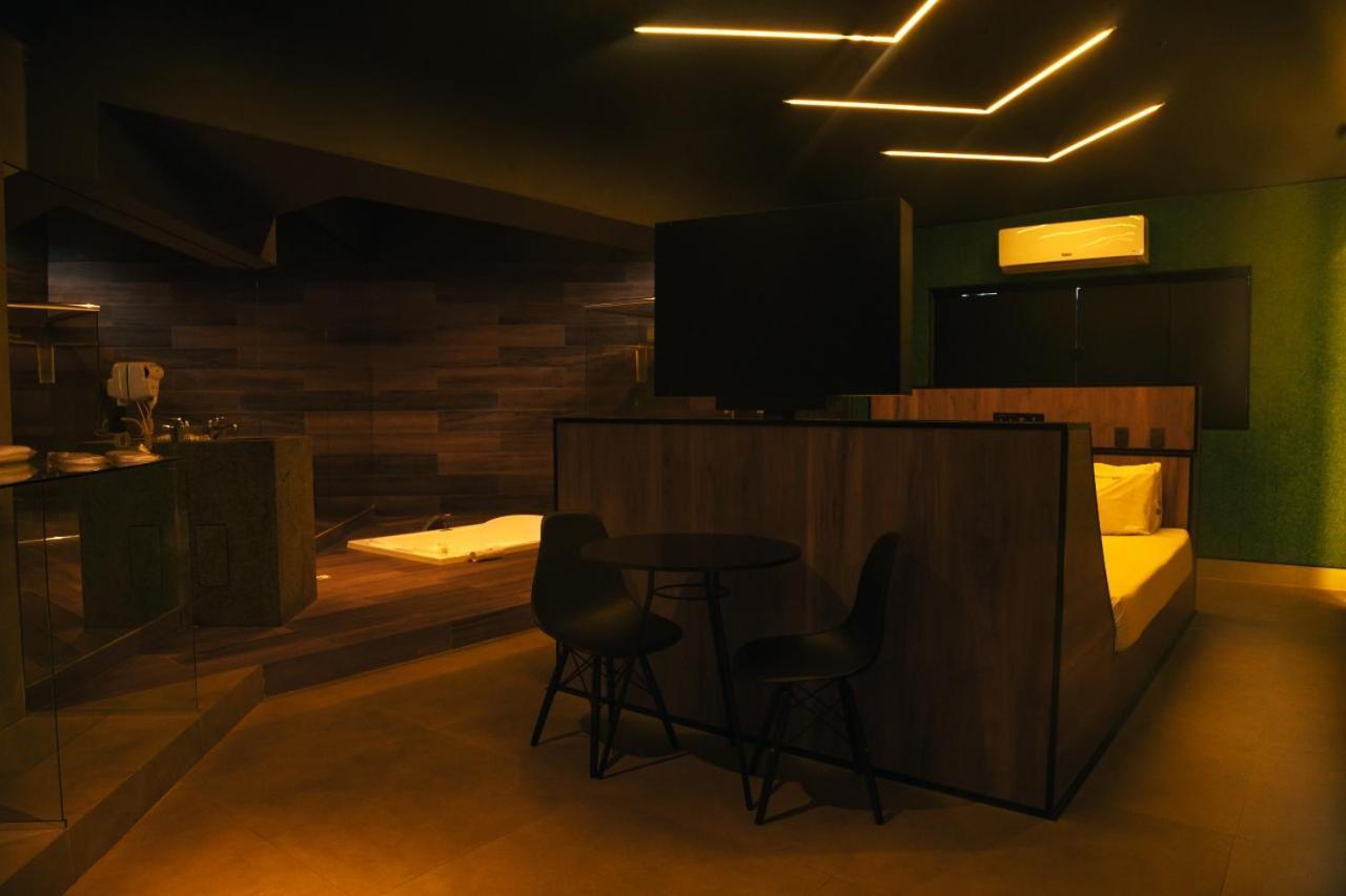 Motel Platinum Londrina Exterior photo